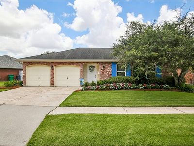 Property at 828 Honeysuckle St, Gretna, LA