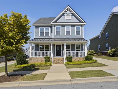 210 Alister Dr