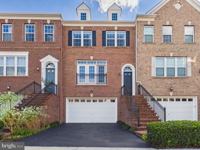 20268 Center Brook Sq