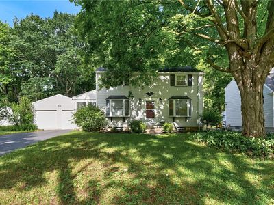 79 Lettington Ave