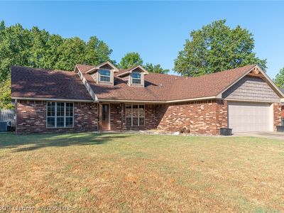 Property at 917 Fairview Ln, Greenwood, AR