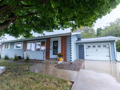 3421 Greenbriar COURT