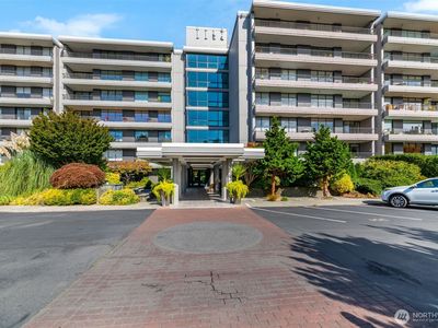 6535 Seaview Avenue NW #711B