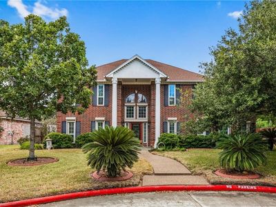 7013 Adcote Dr