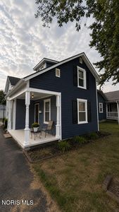 819 Corey St
