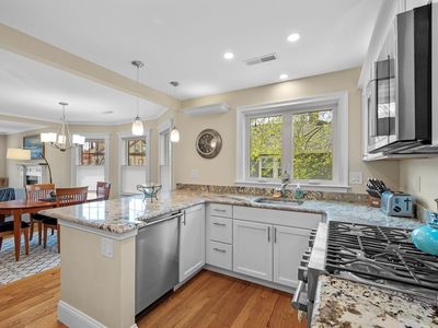 52 Ashland St #52