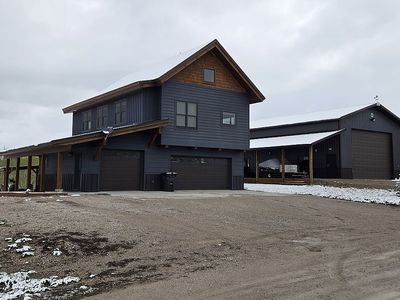 370 E Bustle Creek Dr