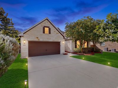 8910 FOWLER HL