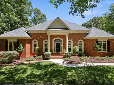 1017 Old Meetinghouse Way