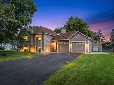 12013 Aztec St NW