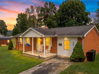 Property at 135 Shawnee Dr, Vanceburg, KY