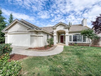 10374 N Sierra Vista Ave