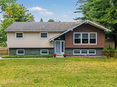 3086 E Old State Road