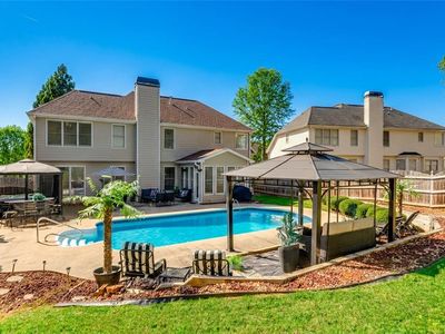 1430 White Flowers Ln