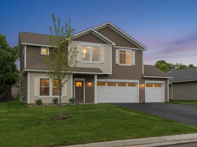 684 Aspen Ln
