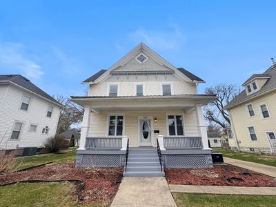 307 W 11th St