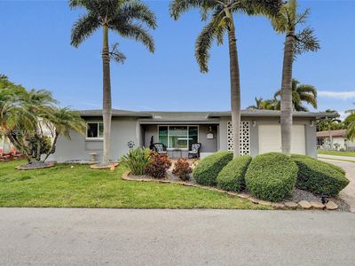 4722 NW 44th Ct
