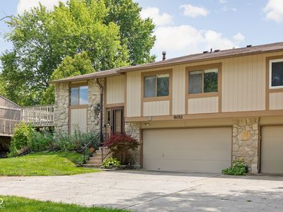 8011 Sunfield Ct