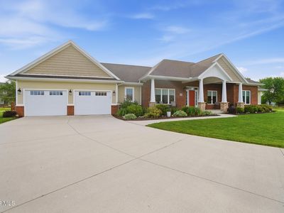 944 Heather Ct