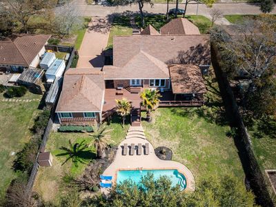 18510 Barbuda Ln