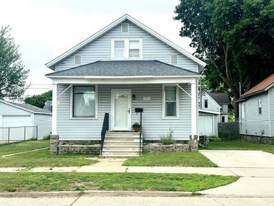 Property at 1704 13th Ave, Menominee, MI
