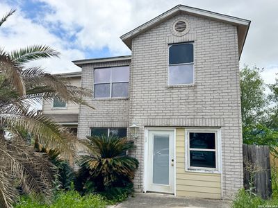 2110 Hollow Cir