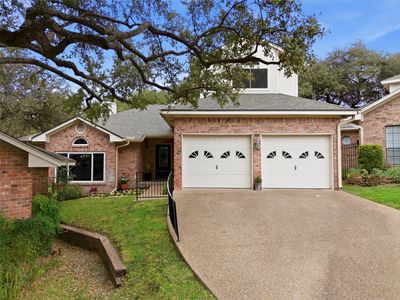 212 Shady Place Dr