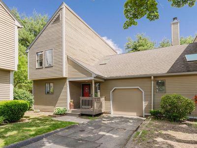 Property at 20 Elm Meadows #20, Enfield, CT