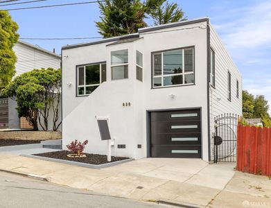 830 Mount Vernon Ave