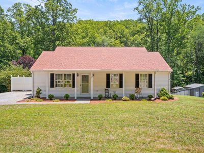 50 Laurel Ln
