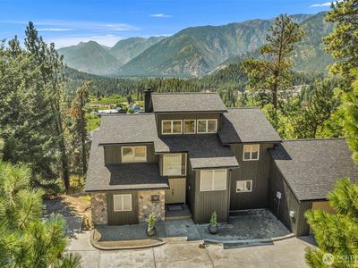 10460 Fox Road