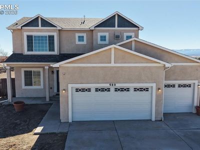 980 W El Nido Dr