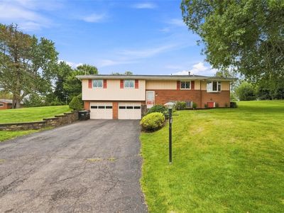Property at 251 Alcott Dr, Sewickley, PA