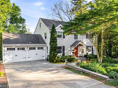 210 E Main St