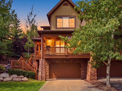 2995 Canyon Links Dr