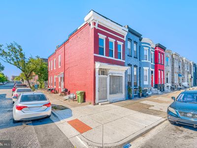 1815 Clifton Ave