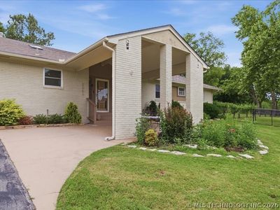 3263 W 72nd St