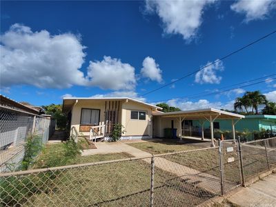 87-266 Mikana St