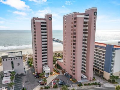 2500 N Ocean Blvd. #902