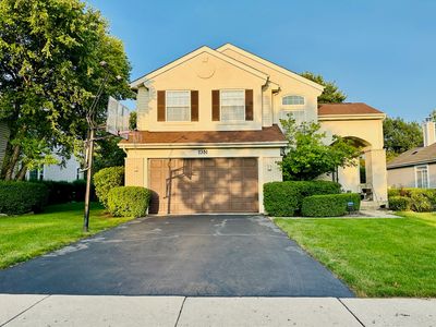 2351 Apple Hill Ln