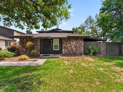 9941 Woodpark Dr
