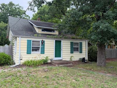 43 Clayton Avenue