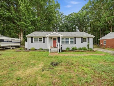 Property at 113 Shoe Ln, Newport News, VA