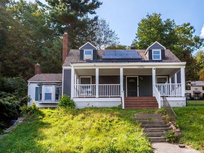 144 Blossom St