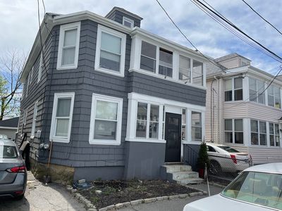 30 Barker St