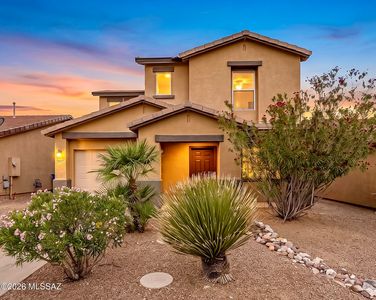 3227 N Rambling Creek Pl