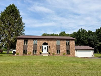 31 Aylesworth Way