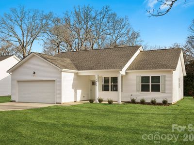 Property at 1420 N Charlotte Ave, Monroe, NC