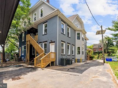 42 E Curtis Ave