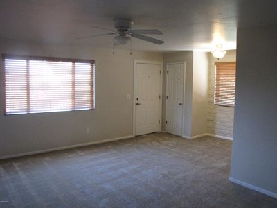 6533 E Calle La Paz
